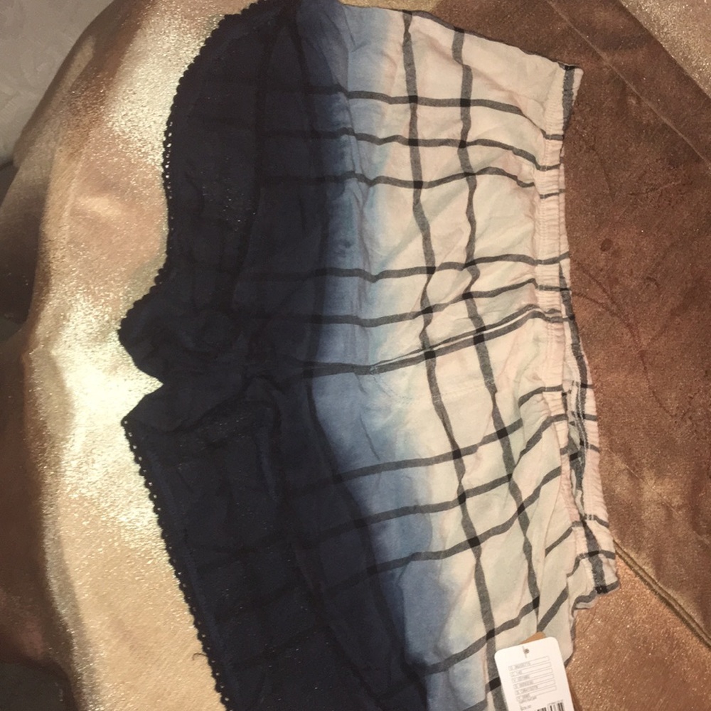 Soft flows shorts